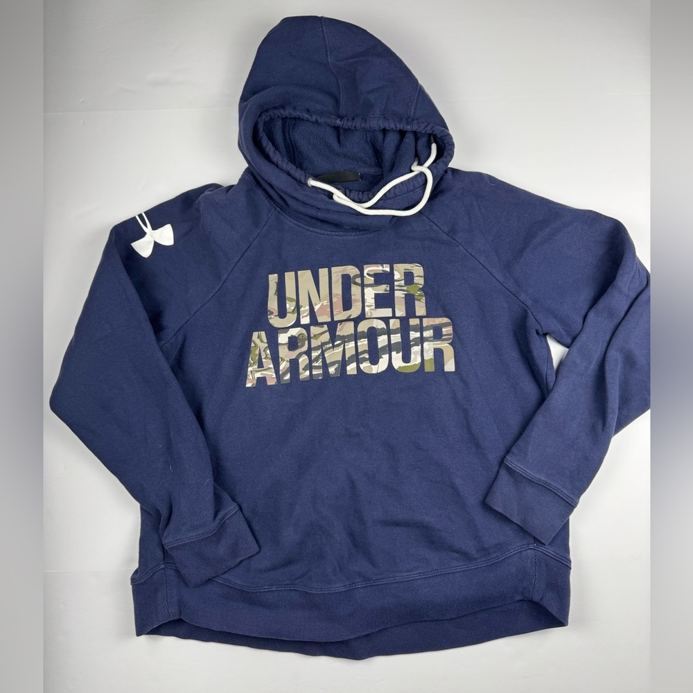 Under Armour Women’s favorite graphic camo logo pullover hoodie size large